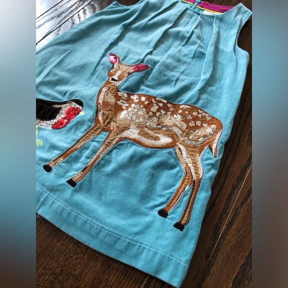 Mini Boden Girls 4-5Y Turquoise Blue Pinafore Bird/Deer Applique Velvet Jumper - Picture 2 of 10